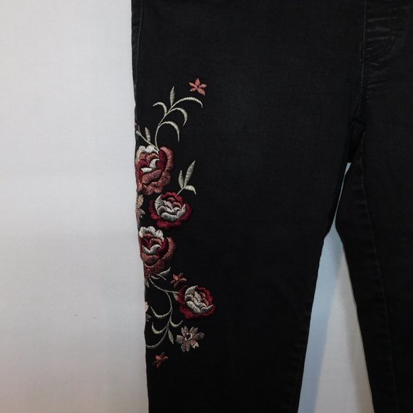 Style & Co Womens S Black Floral Embroidered Skinny Leg Pull On Jean - Picture 6 of 13